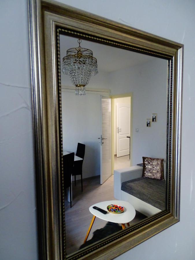 Apartment Suzana 1Br สปลิท ภายนอก รูปภาพ