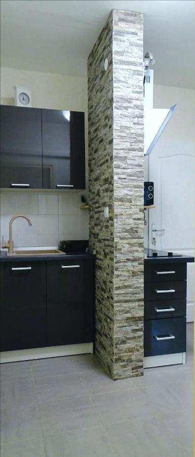 Apartment Suzana 1Br สปลิท ภายนอก รูปภาพ